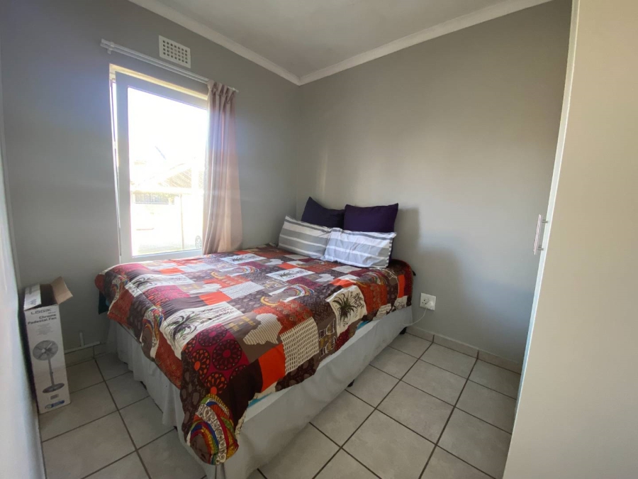 2 Bedroom Property for Sale in Klein Drakenstein Western Cape